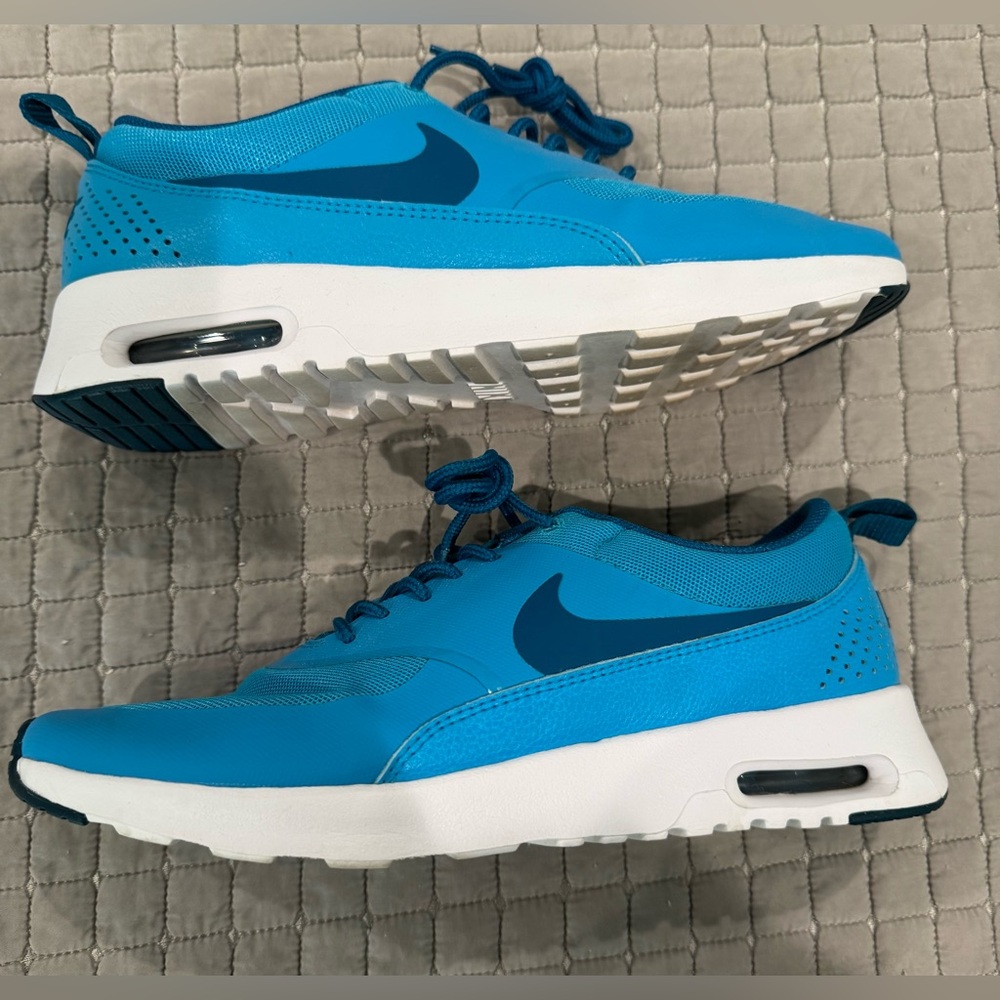Nike Air Max Thea Blue Lagoon Athletic Women’s Sneakers